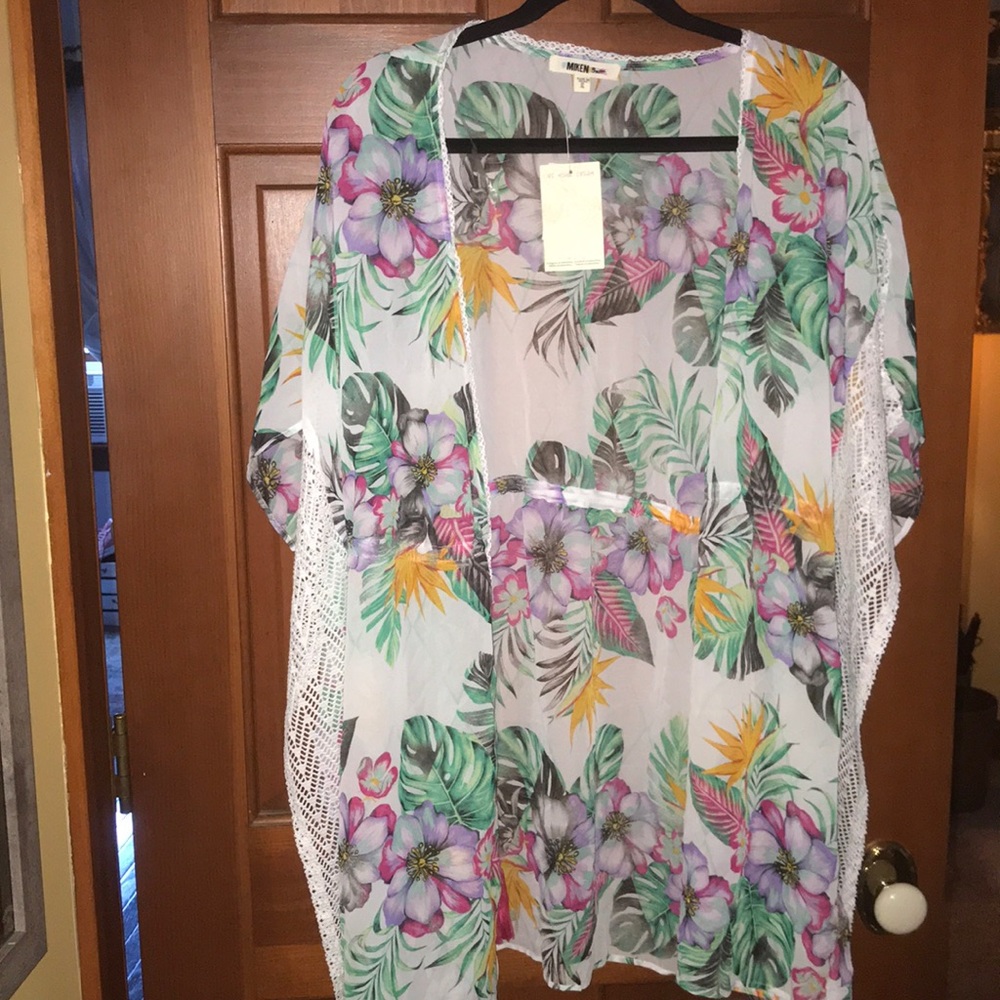 Floral tropical Beach Kimono with tags